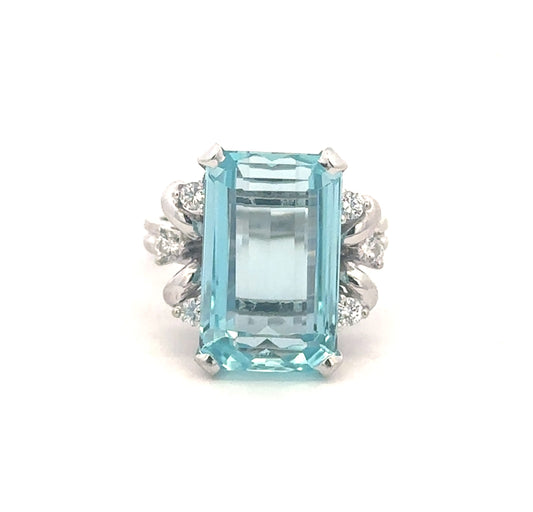 H. Stern Aquamarine Ring