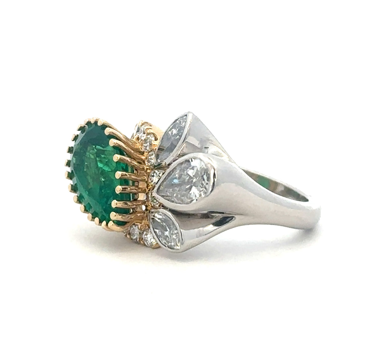 Emerald And Diamond Ring