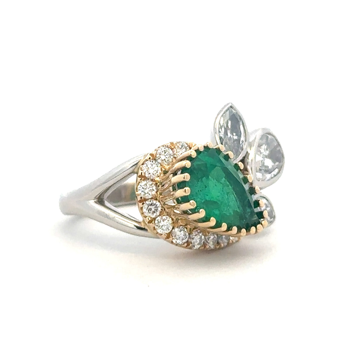 Emerald And Diamond Ring